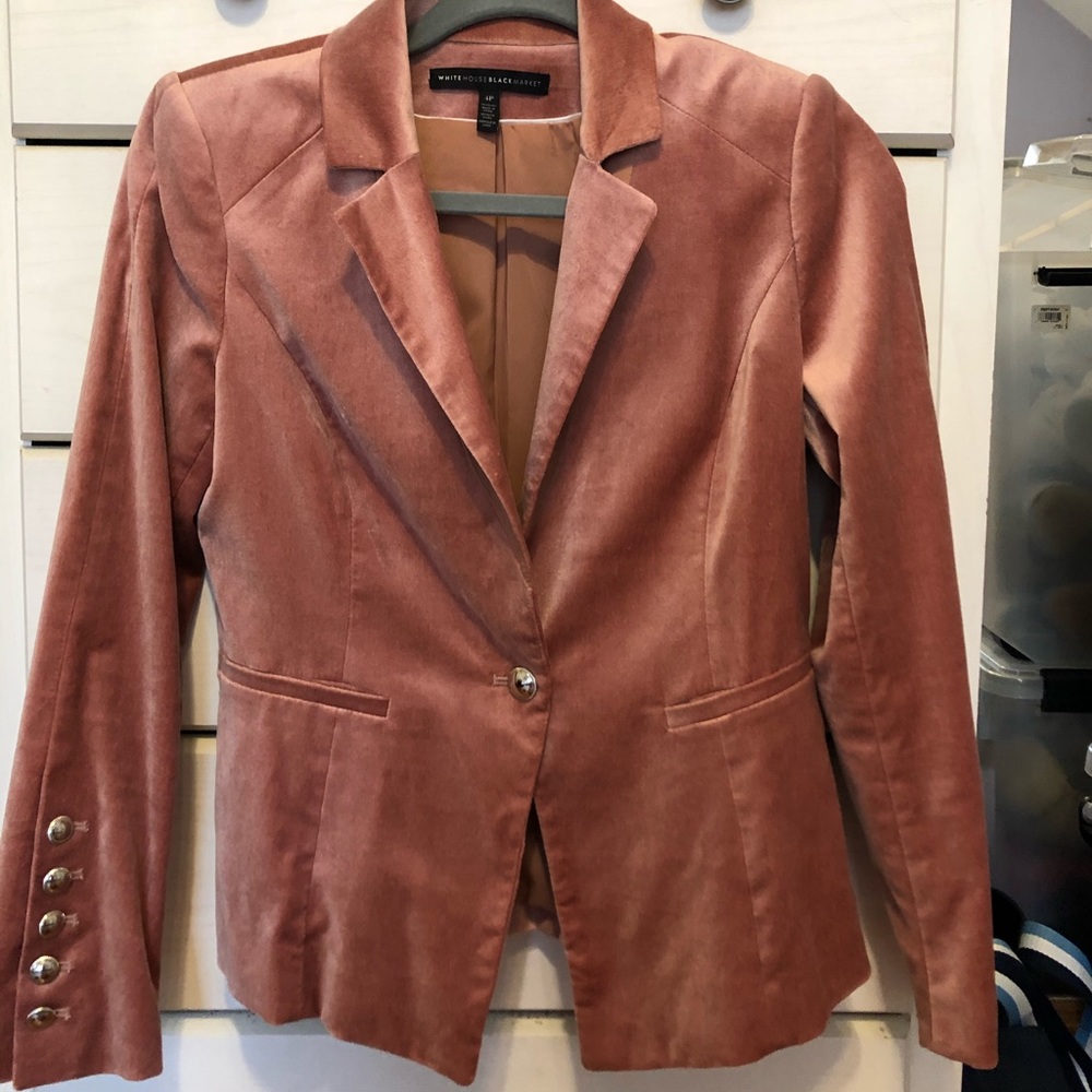 NEVER WORN pink velvet blazer